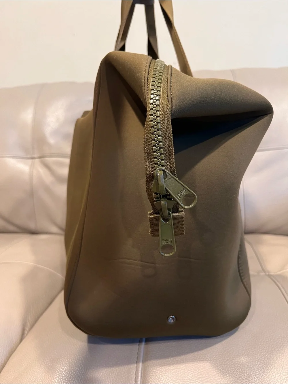 Dagne Dover Landon Carryall Duffle Bag Neoprene Dark Moss Olive Green Travel - Picture 5 of 16